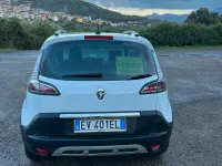 Usata Renault Scenic E-Tech XMOD 110 CV (80 kW) 2014 Bianco Monovolume