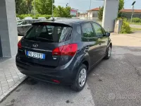 Usata Kia Venga 90 CV (66 kW) 2017 Grigio Utilitaria