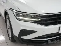 Usata VW Tiguan Life 150 CV (110 kW) 2023 Bianco SUV