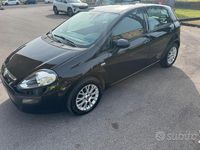 Usata Fiat Punto 95 CV (69 kW) 2011 Nero Berlina