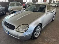 Usata Mercedes SLK200 Elegance 192 CV (141 kW) 1997 Grigio Cabrio