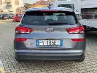 usata Hyundai i30 Wagon 1.6 crdi Classic 110cv