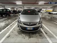 Usata Opel Corsa Edition 75 CV (55 kW) 2013 Grigio Utilitaria