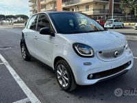 Usata Smart ForFour 90 CV (66 kW) 2018 Bianco Utilitaria