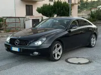 Usata Mercedes CLS320 224 CV (164 kW) 2006 Nero Coupé