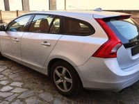 Usata Volvo V60 Business Edition 120 CV (88 kW) 2015 Grigio Station wagon