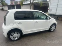 Usata VW up! 90 CV (66 kW) 2018 Bianco Utilitaria