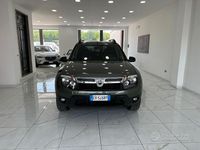 Usata Dacia Duster Ambiance 110 CV (80 kW) 2013 Verde SUV