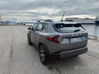 Usata Dacia Duster Expression 101 CV (74 kW) 2024 Grigio SUV