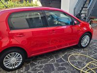 Usata VW up! Move 68 CV (50 kW) 2020 Rosso Utilitaria