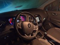 Usata Renault Captur 90 CV (66 kW) 2018 Grigio SUV