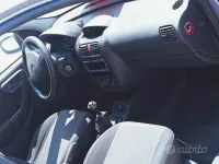 Usata Opel Corsa 60 CV (44 kW) 2006 Utilitaria
