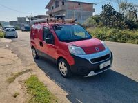 Begagnad Fiat Fiorino 95 HK (69 kW) 2016 Röd Minibuss