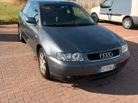 Usata Audi A3 102 CV (75 kW) 2002 Grigio Utilitaria