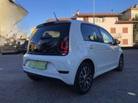Usata VW e-up! 60 kW (82 CV) 2021 Bianco Utilitaria