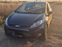 Usata Ford Fiesta 49 CV (36 kW) 2011 Blu Utilitaria