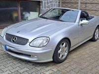 Usata Mercedes SLK200 163 CV (119 kW) 2003 Argento Cabrio
