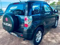 Usata Suzuki Grand Vitara 106 CV (77 kW) 2012 Nero SUV