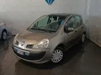Usata Renault Modus Expression 75 CV (55 kW) 2010 Beige Monovolume