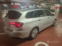 Usata Fiat Tipo 120 CV (88 kW) 2017 Grigio Station wagon