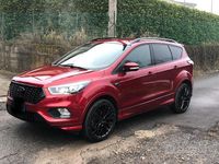 Usata Ford Kuga 120 CV (88 kW) 2018 Rosso SUV