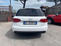 Usado Audi A4 190 CV (139 kW) 2010 Blanco Familiar