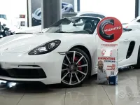 Usata Porsche 718 Chrono 365 CV (268 kW) 2019 Bianco Cabrio