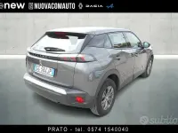 Usata Peugeot 2008 Active 102 CV (75 kW) 2022 Grigio SUV