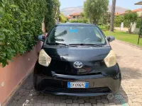 Usata Toyota iQ 68 CV (50 kW) 2009 Nero Utilitaria