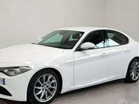 Usata Alfa Romeo Giulia Executive 179 CV (131 kW) 2018 Bianco Berlina