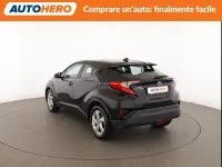 Usata Toyota C-HR Active 122 CV (89 kW) 2018 Nero SUV