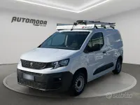 Usata Peugeot Partner 102 CV (75 kW) 2022 Bianco Monovolume