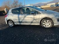 Usata Peugeot 308 120 CV (88 kW) 2012 Grigio Berlina