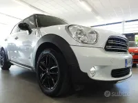 Usata Mini Cooper D Countryman 110 CV (80 kW) 2016 Bianco SUV