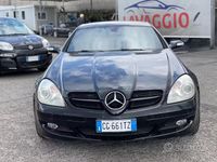 Usata Mercedes SLK200 163 CV (119 kW) 2006 Nero Cabrio