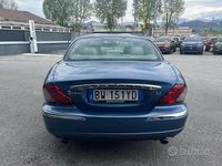 Usata Jaguar X-type Executive 230 CV (169 kW) 2001 Blu Berlina