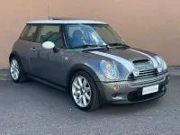 Usata Mini Cooper S 163 CV (119 kW) 2002 Grigio Utilitaria