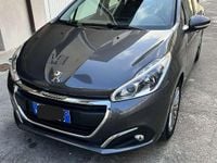 Usata Peugeot 208 Style 82 CV (60 kW) 2018 Grigio Utilitaria