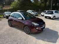 Usata Opel Adam Slam 70 CV (51 kW) 2013 Rosso Utilitaria