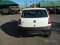 Begagnad VW Fox 54 HK (39 kW) 2007 Vit Halvkombi