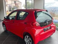 Usata Toyota Aygo 68 CV (50 kW) 2008 Rosso Utilitaria
