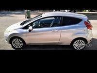 Usata Ford Fiesta Ghia 88 CV (64 kW) 1997 Berlina