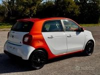Usata Smart ForFour 90 CV (66 kW) 2016 Bianco Utilitaria