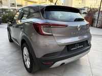 Usata Renault Captur Business 116 CV (85 kW) 2021 Grigio SUV