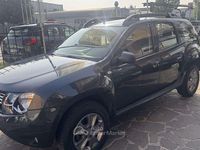 Usata Dacia Duster Lauréate 109 CV (80 kW) 2016 Grigio SUV