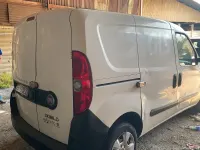 Usata Fiat Doblò 105 CV (77 kW) 2011 Bianco Monovolume