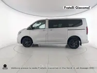 Usata VW Caravelle Life 150 CV (110 kW) 2025 Gray Furgone