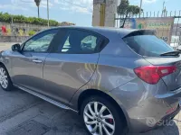 Usata Alfa Romeo Giulietta 120 CV (88 kW) 2017 Grigio Utilitaria