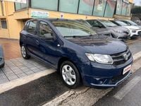 Usata Dacia Sandero Ambiance 75 CV (55 kW) 2015 Blu Utilitaria