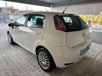 Usata Fiat Punto Lounge 69 CV (50 kW) 2014 Bianco Berlina